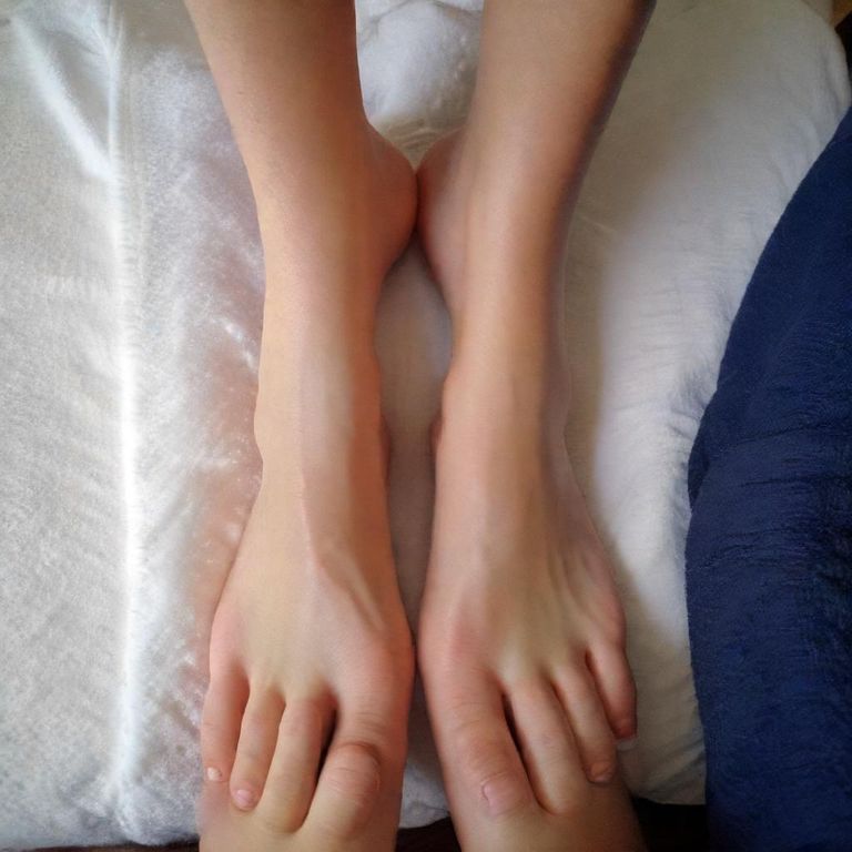e feet